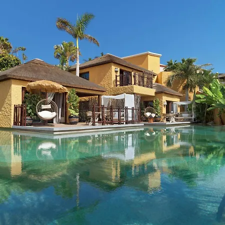 Villa In La Caleta Sleeps 4 Includes Swimming Pool And Air Con 9 *